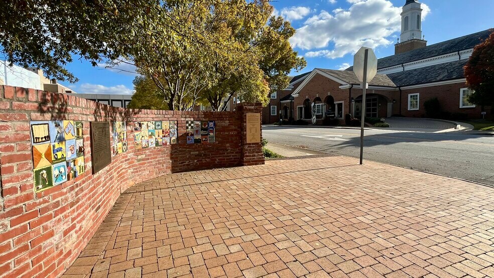 More Photos Of 217 S Church St, Salisbury Religious Facility For Lease