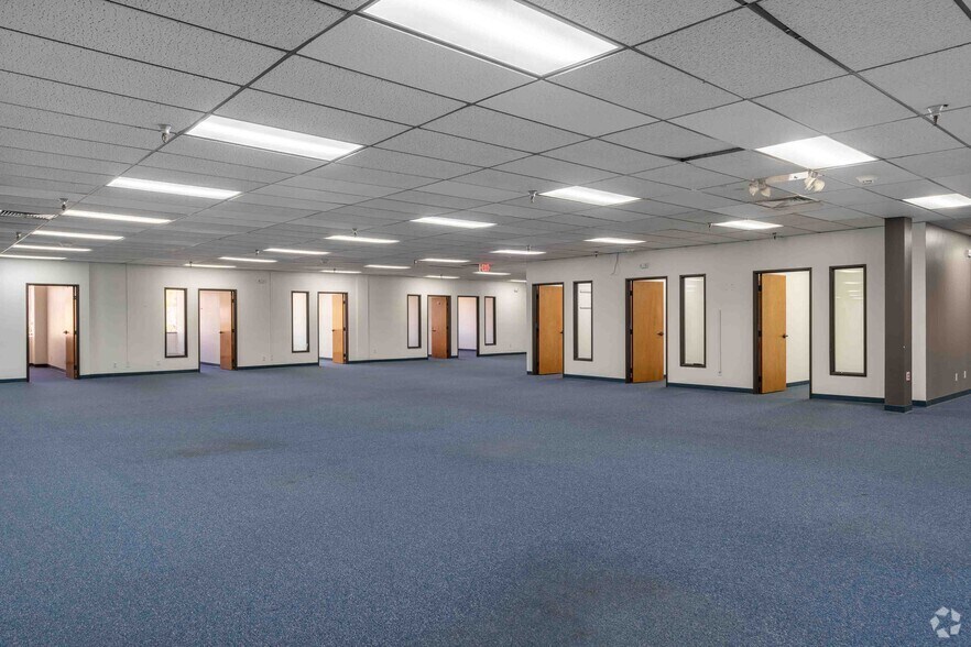 More Photos Of 809 Calle Plano, Camarillo Manufacturing For Sale