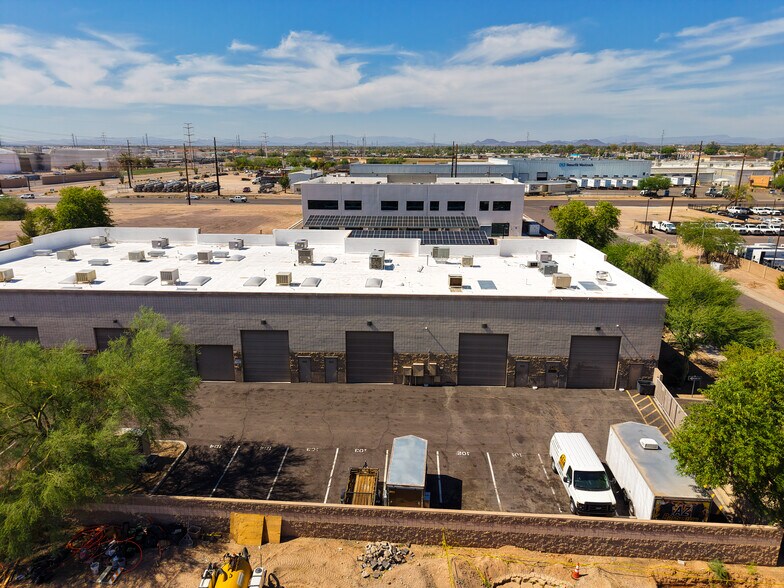 More Photos Of 7900 N 70th Ave, Glendale Warehouse For Sale