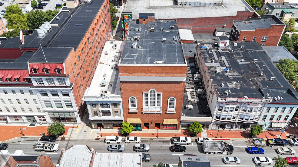 More Photos Of 18-20 W Washington St, Hagerstown Office For Lease