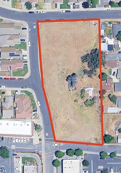 More Photos Of 1260 Lillian Ave, Escalon Land For Sale