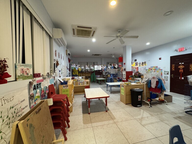 More Photos Of 14627 Beech Ave, Flushing Apartments For Sale