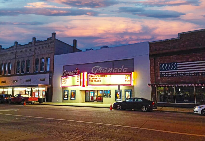 More Photos Of 1311 Adams Ave, La Grande Sports And Entertainment For Sale