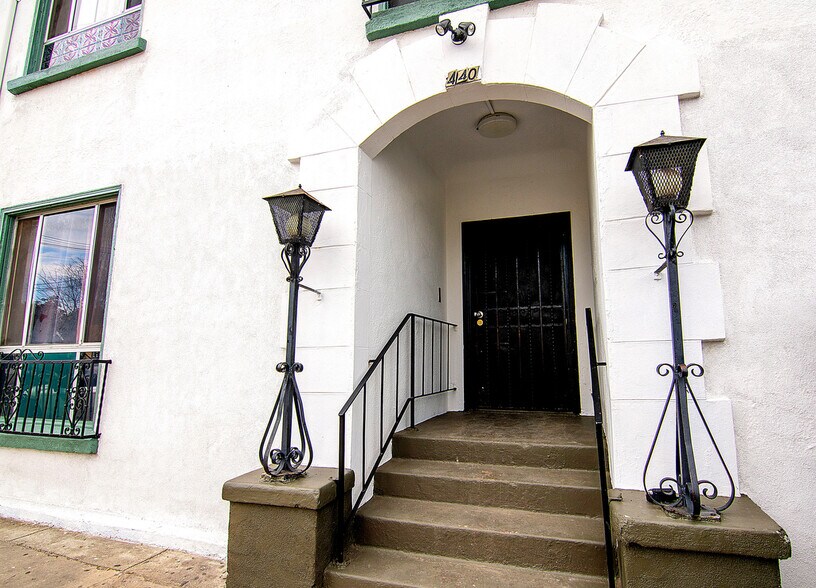 More Photos Of 440 E 27th St, Los Angeles Apartments For Sale