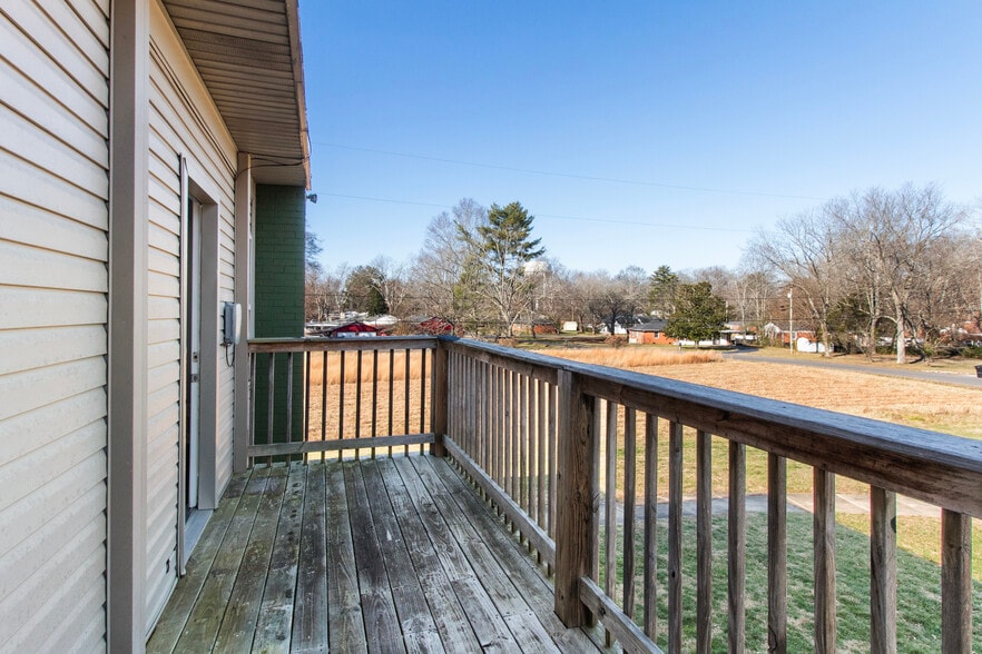 More Photos Of 407 N College St, Tullahoma Apartments For Sale