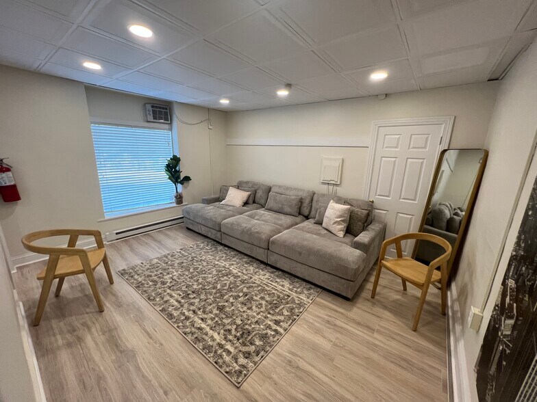 More Photos Of 264 Walnut St, Phoenixville Apartments For Sale