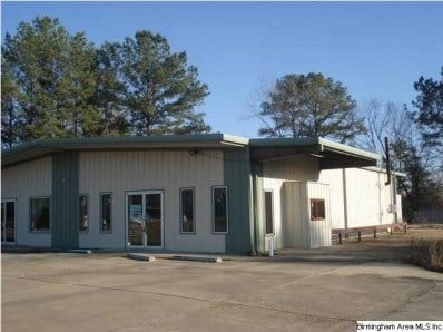 More Photos Of 876 Dakota Ave, Thorsby Freestanding For Sale