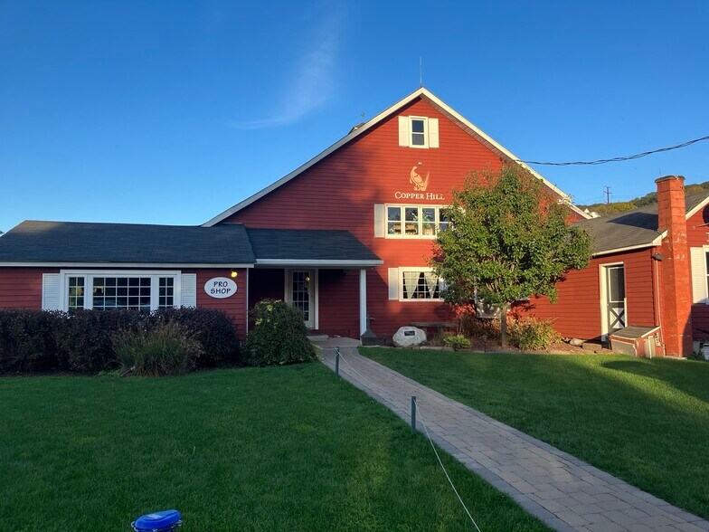 More Photos Of 20 Copper Hill Rd, East Granby Golf Course Driving Range For Sale