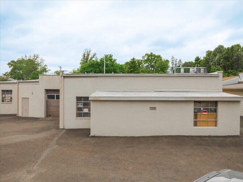 More Photos Of 363-369 W Glenside Ave, Glenside Warehouse For Sale