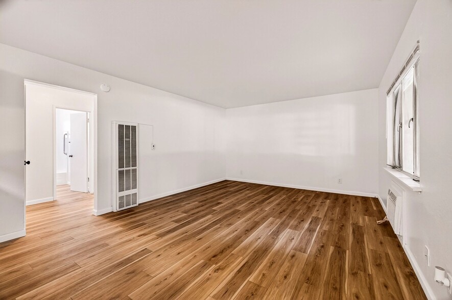 More Photos Of 161-261 Cohasset Ln, Chico Apartments For Sale