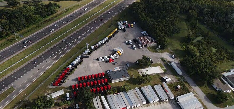 More Photos Of 4206 N 68th St, Tampa Warehouse For Lease