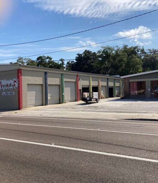 More Photos Of 6615 N Main St, Jacksonville Warehouse For Sale