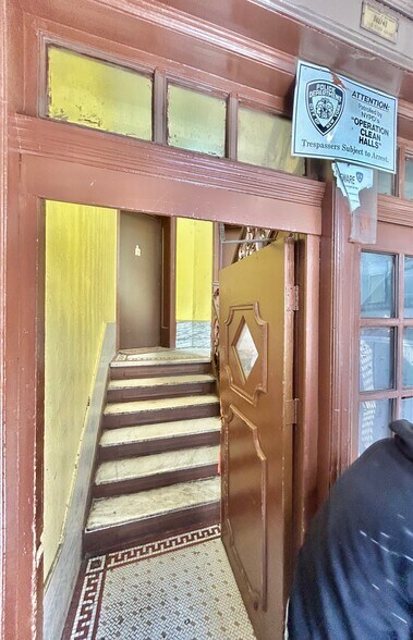More Photos Of 1209 Elder Ave, Bronx Apartments For Sale