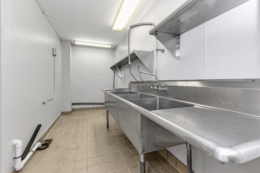 More Photos Of 1055-1057 Second Ave, New York Apartments For Lease