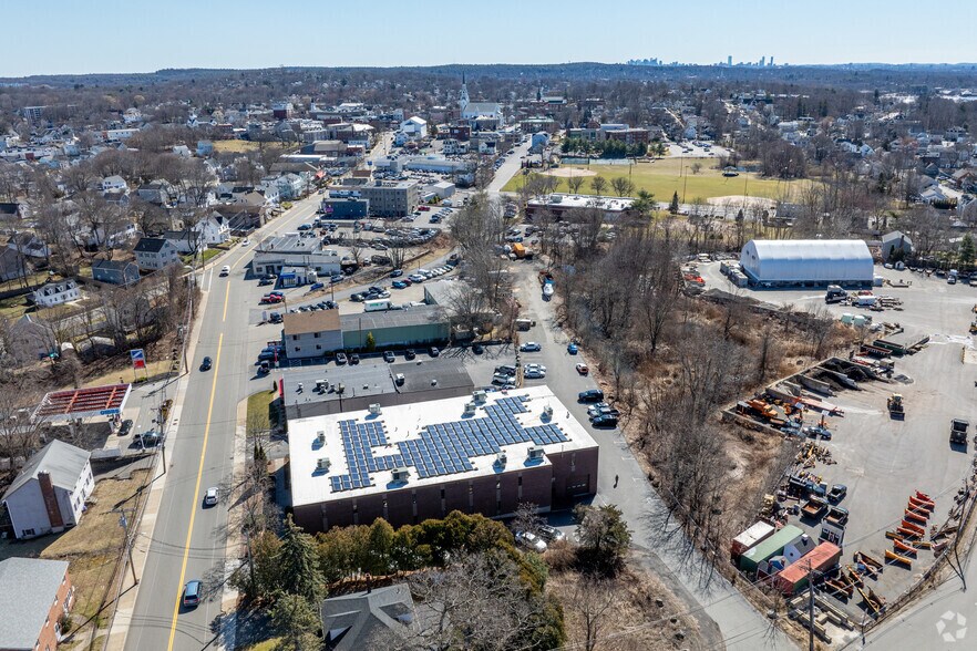 More Photos Of 110 Winn St, Woburn Office For Lease