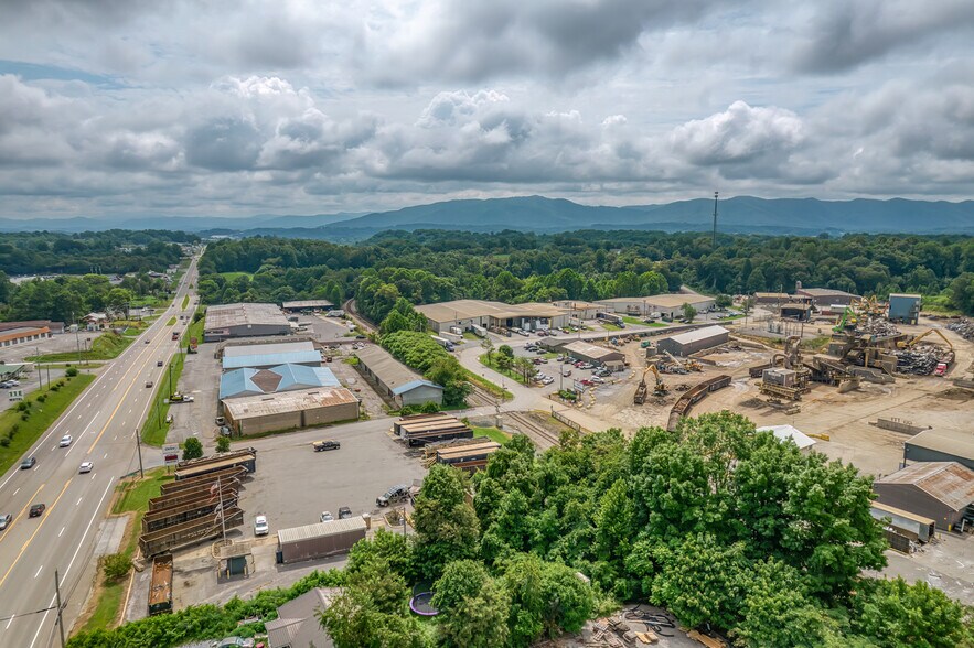 More Photos Of 3545 W Market St, Johnson City Industrial For Sale
