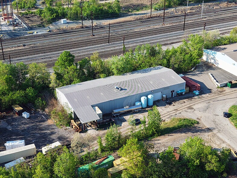 More Photos Of 7590 Rolling Mill Rd, Baltimore Warehouse For Sale