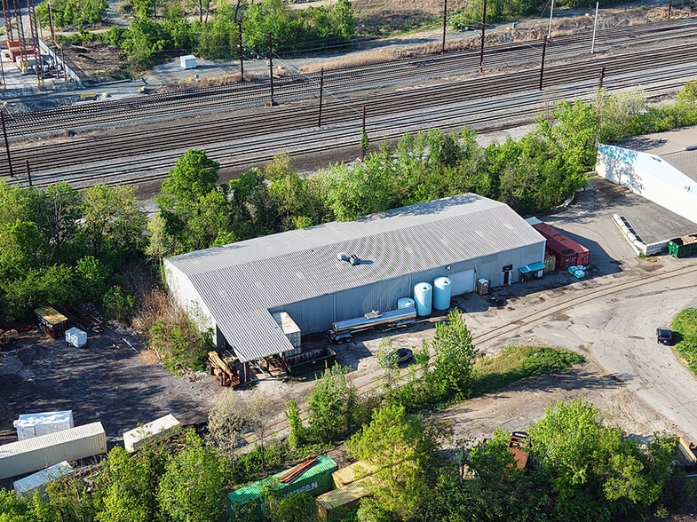 More Photos Of 7600 Rolling Mill Rd, Baltimore Warehouse For Lease