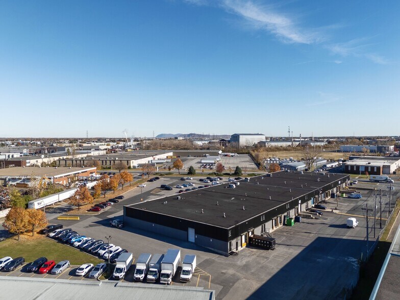 More Photos Of 620-650 St Giffard, Longueuil Warehouse For Lease