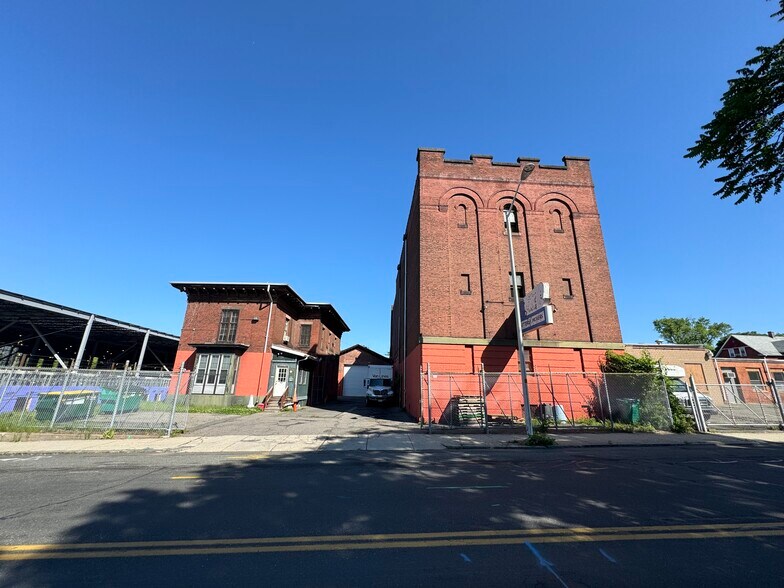 More Photos Of 270 Liberty St, Springfield Warehouse For Sale