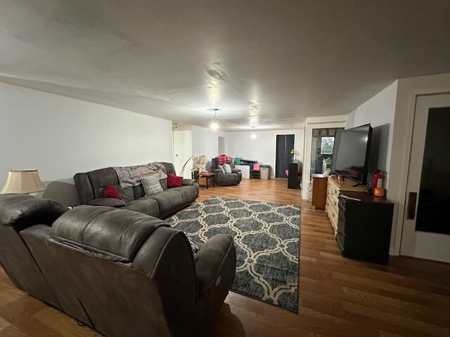 More Photos Of 144 E Huron St, Bad Axe Storefront For Sale