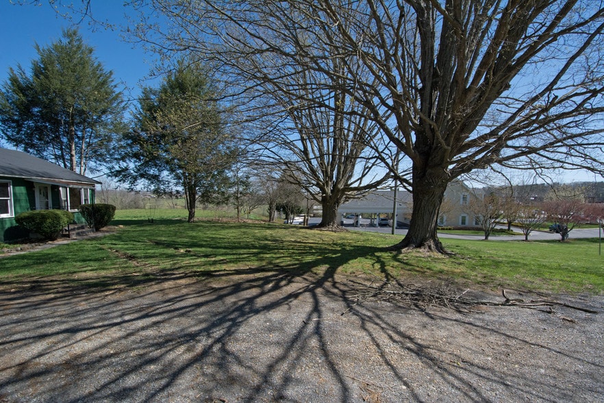 More Photos Of 2775 Jefferson St, Lewisburg Land For Sale