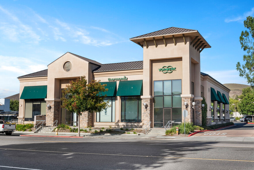 Primary Photo Of 3255 E Thousand Oaks Blvd, Thousand Oaks Freestanding For Lease