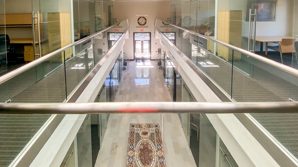 More Photos Of 823 Broad St, Augusta Office For Lease