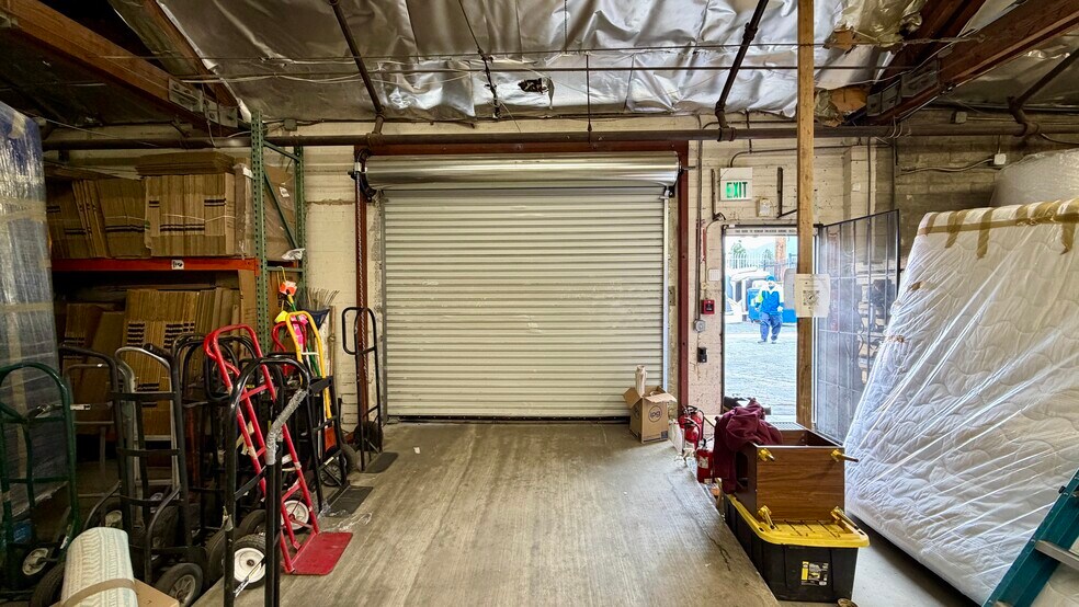 More Photos Of 1901 1st St, San Fernando Manufacturing For Sale