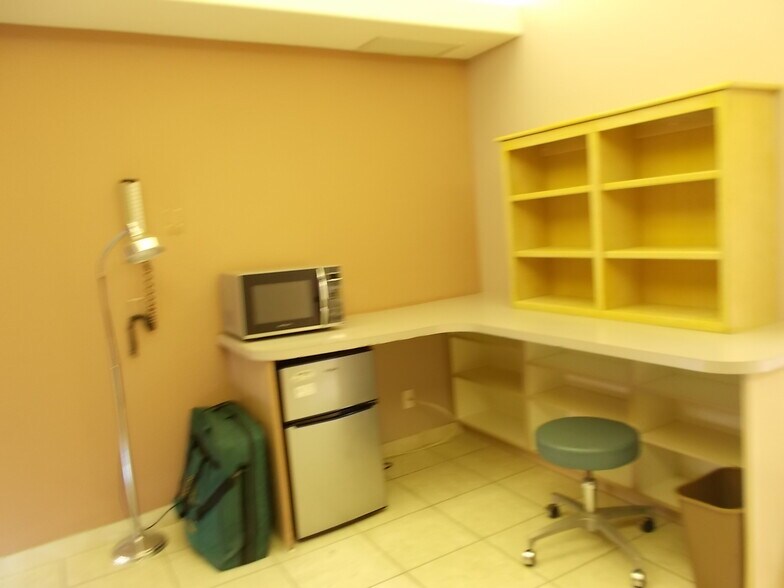 More Photos Of 2058 S Dobson Rd, Mesa Office For Lease