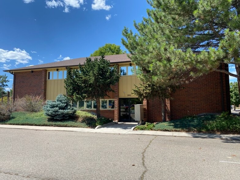 More Photos Of 1931 N Boise Ave, Loveland Medical For Lease
