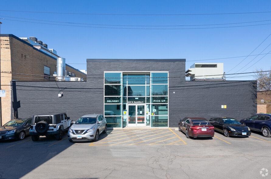 Primary Photo Of 3517 N Spaulding Ave, Chicago Restaurant For Lease