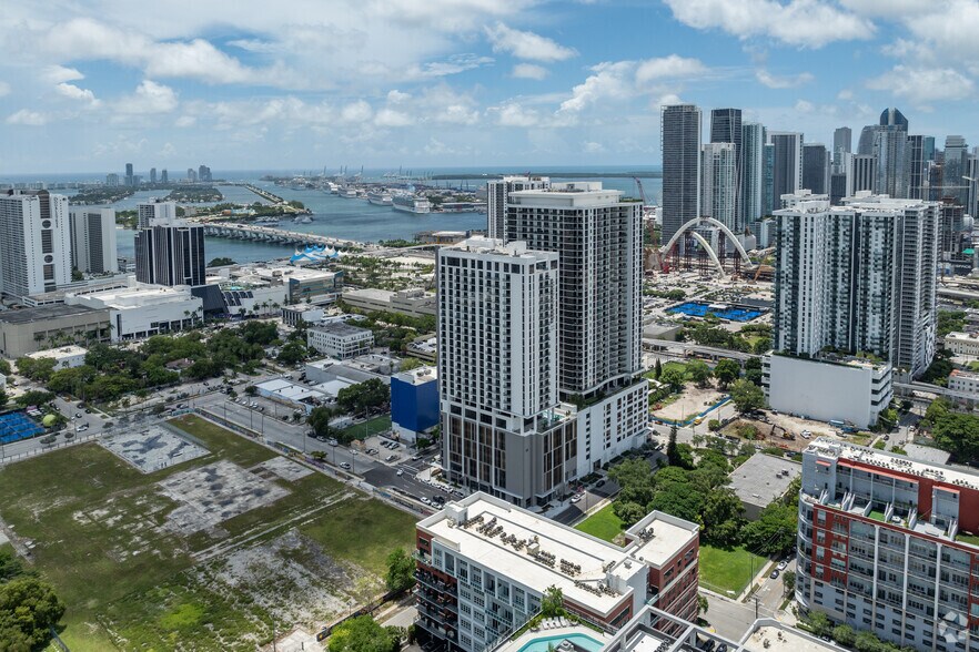 More Photos Of 1642 NE 1st Ave, Miami Apartments For Lease