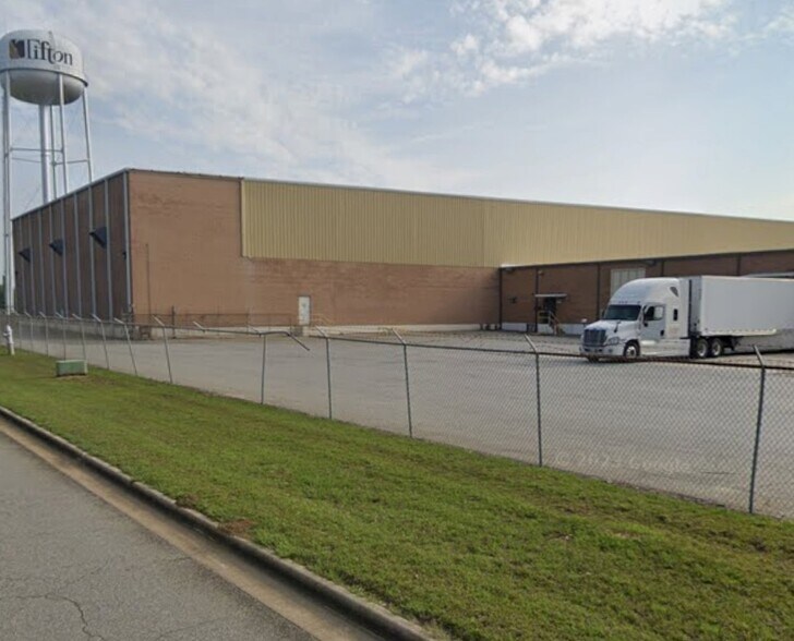 More Photos Of 210 Southwell Blvd, Tifton Warehouse For Lease