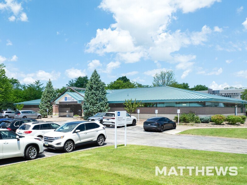 More Photos Of 1455 29th St, West Des Moines Hospital For Sale
