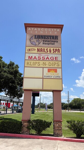 More Photos Of 6725 Atascocita Rd, Humble Unknown For Lease