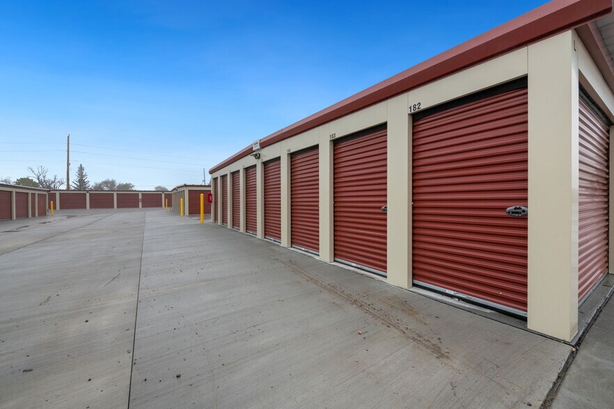 More Photos Of 1919 Wyott Dr, Cheyenne Self Storage For Sale