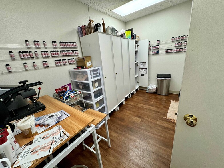 More Photos Of 115-159 Marion Blvd, Marion General Retail For Lease