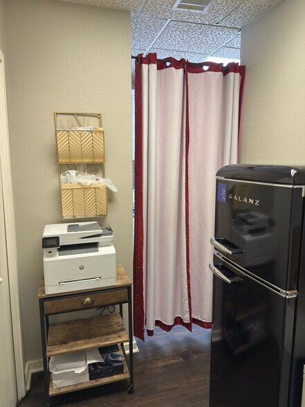 More Photos Of 11107 Wurzbach Rd, San Antonio Medical For Lease