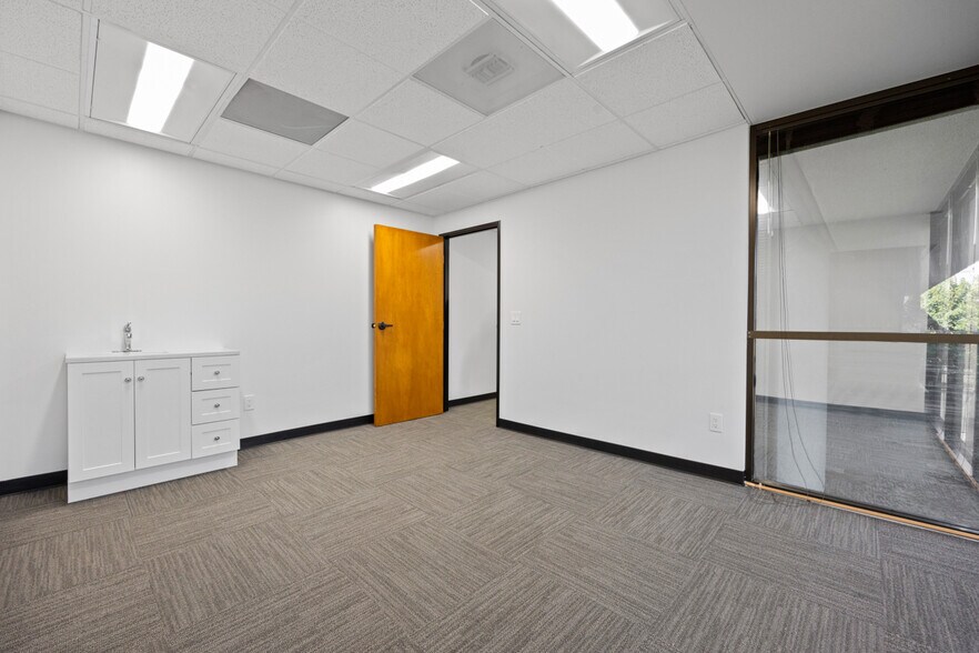 More Photos Of 23591 El Toro Rd, Lake Forest Unknown For Lease