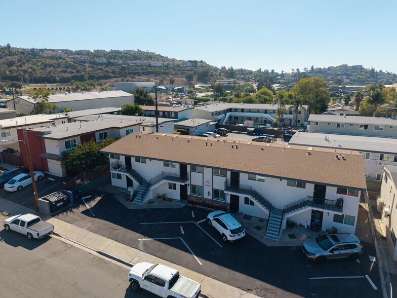 Primary Photo Of 4280-4284 Schoolridge Ln, La Mesa Apartments For Sale