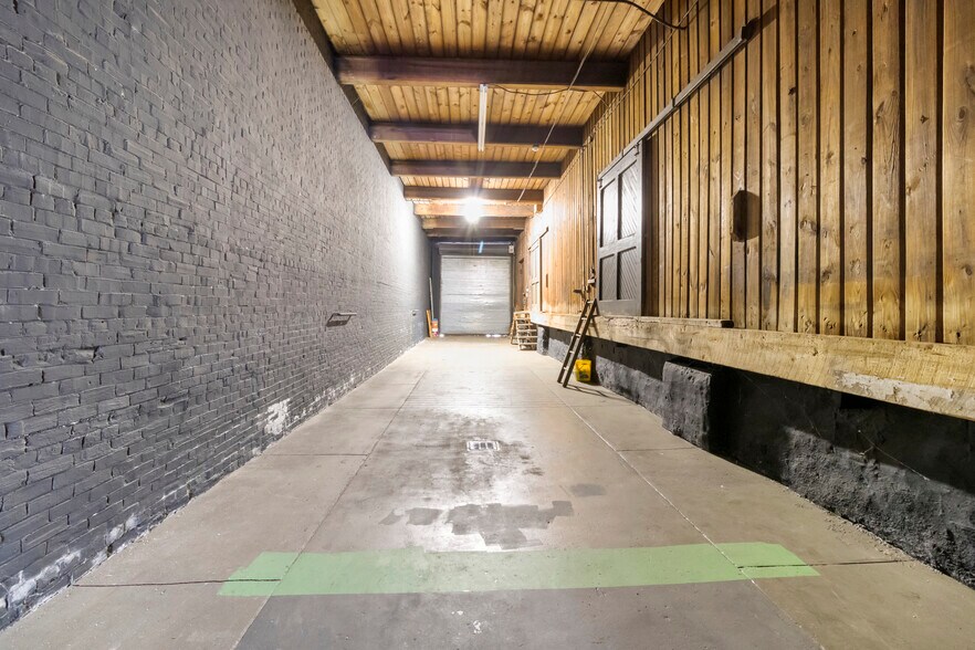 More Photos Of , Philadelphia Unknown For Sale