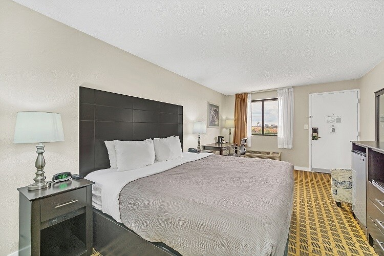 More Photos Of 7785 W Irlo Bronson Memorial Hwy, Kissimmee Hospitality For Sale