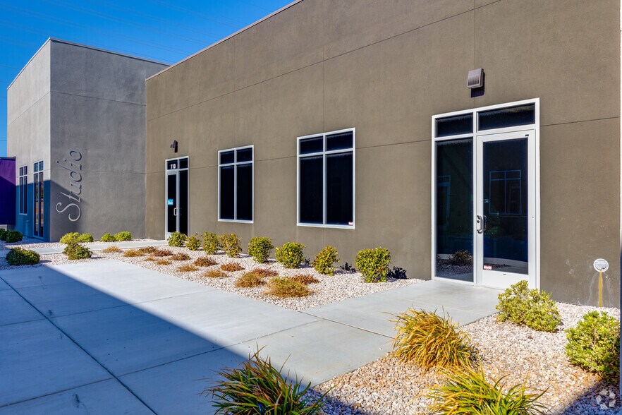 More Photos Of 5864 S Durango Dr, Las Vegas Medical For Sale