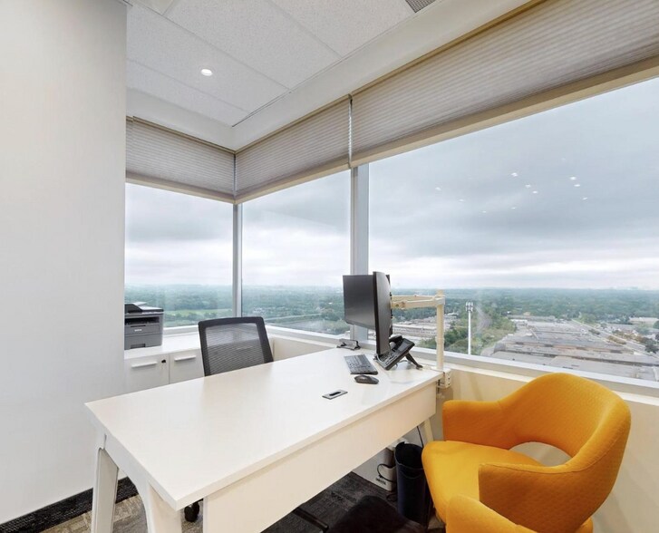 More Photos Of 7191 Yonge St, Markham Medical For Sale