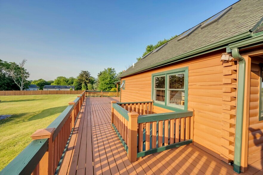 More Photos Of 3521 Sullivan Trl, Easton General Retail For Sale