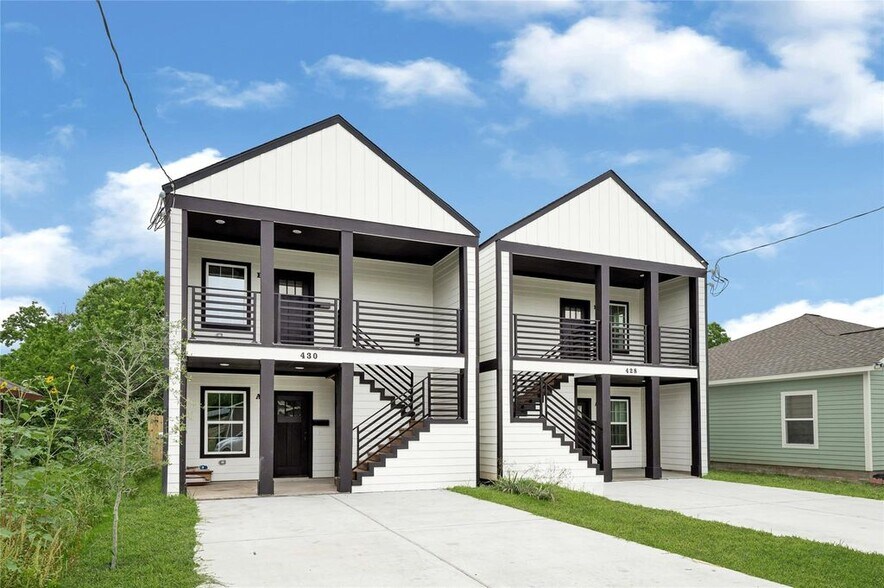 More Photos Of 430 Rhode Island st, Houston Apartments For Sale
