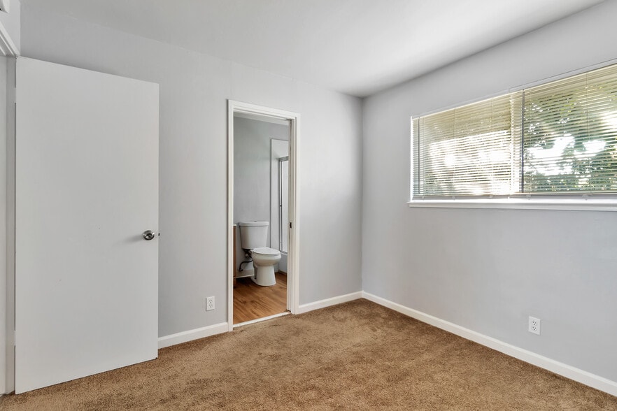 More Photos Of 1626-1654 Dwight Way, Berkeley Apartments For Sale