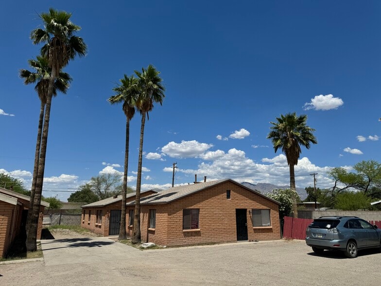 Primary Photo Of 238 W Navajo Rd, Tucson Apartments For Sale
