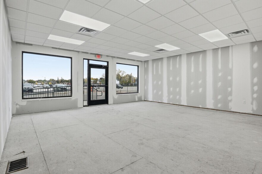 More Photos Of 211 W Ridge Rd, Rochester Storefront For Sale